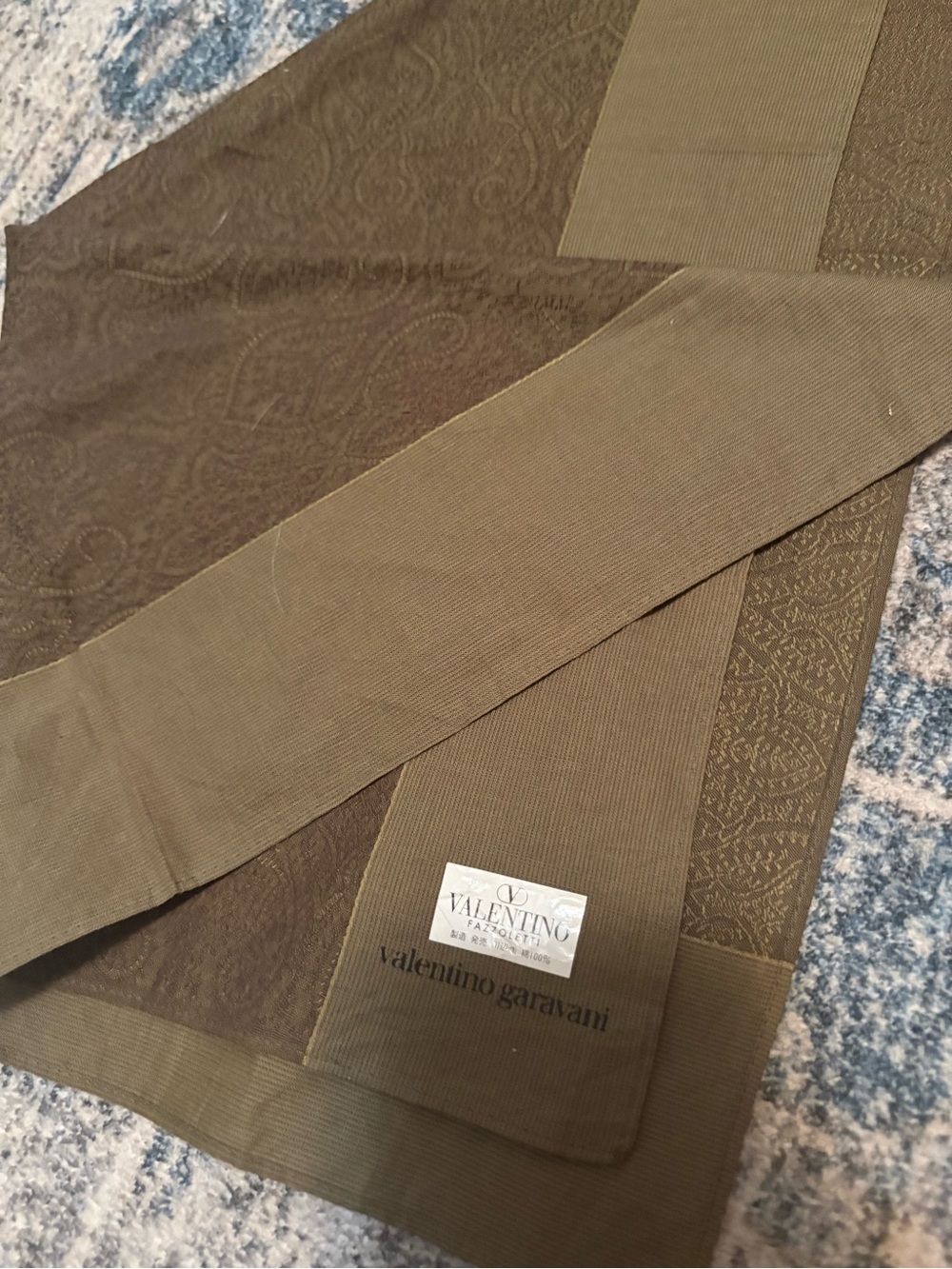 Valentino Garavani luxury scarf Neckerchief 18” x 18”